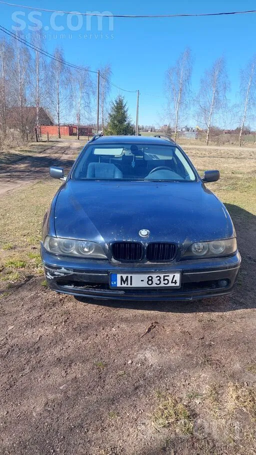 BMW 530