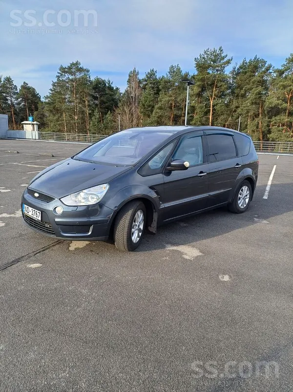 Ford S-Max