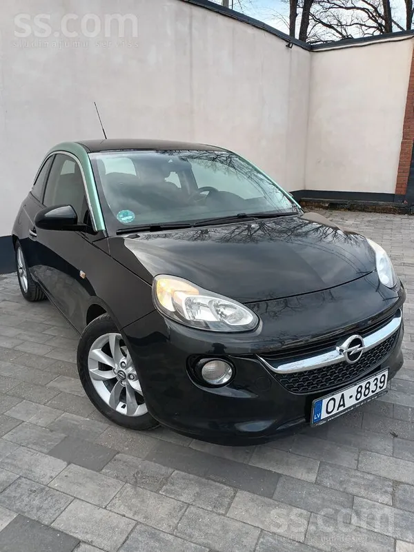 Opel Adam