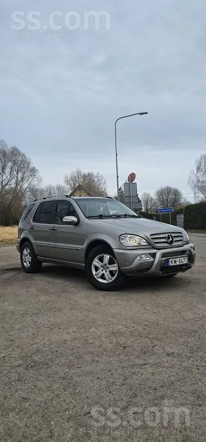 Mercedes ML270