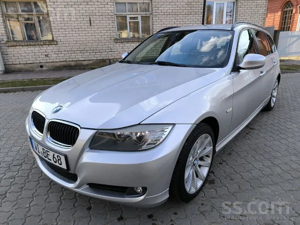 BMW 320