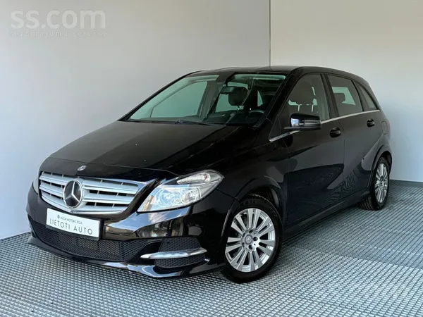 Mercedes B200
