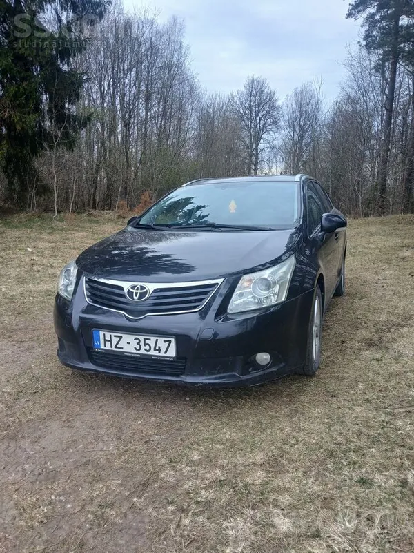 Toyota Pārdodu Toyota Avensis (2009)