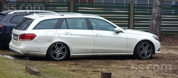 Mercedes E350