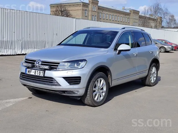 Volkswagen Touareg