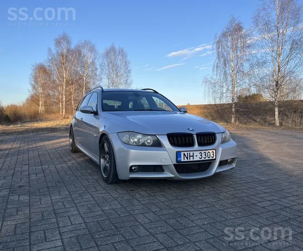 BMW 320
