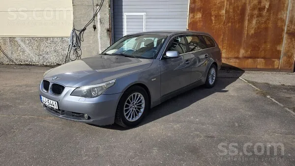 BMW 525