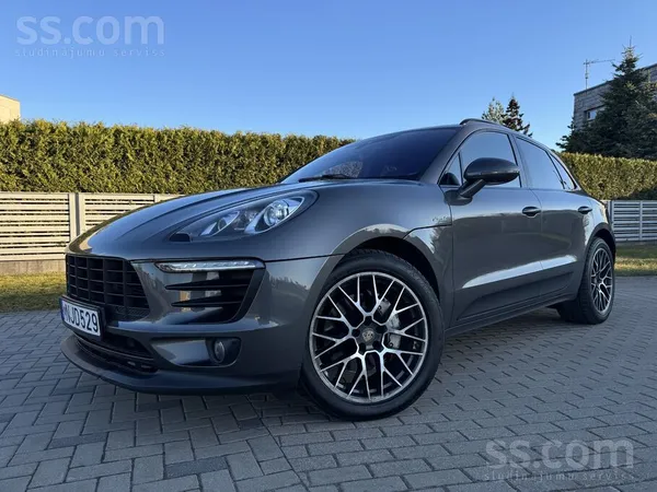 Porsche Macan