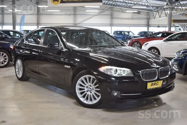 BMW 525