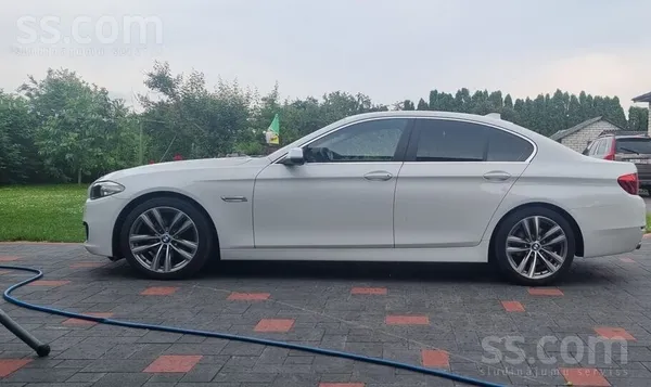 BMW 520