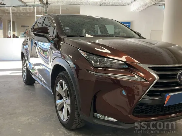 Lexus NX