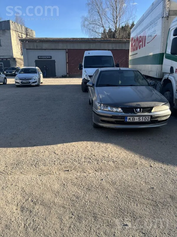 Peugeot 406