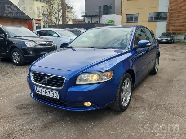 Volvo S40