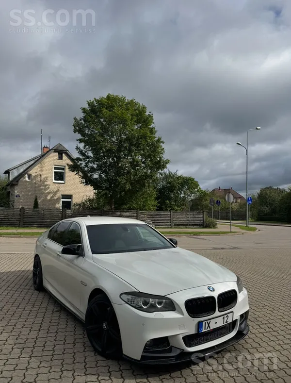 BMW 520