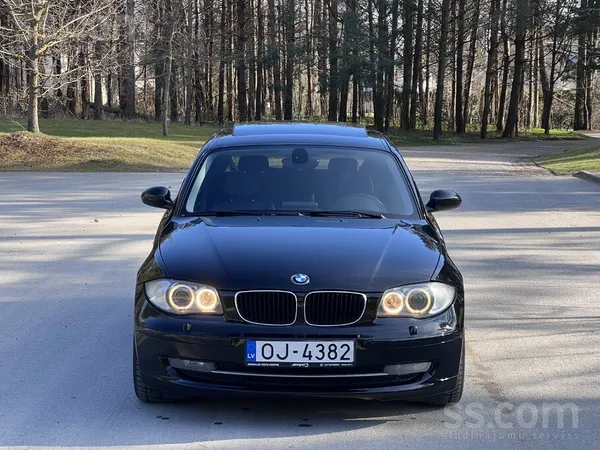 BMW 120