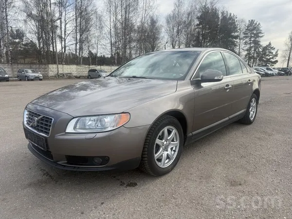 Volvo S80