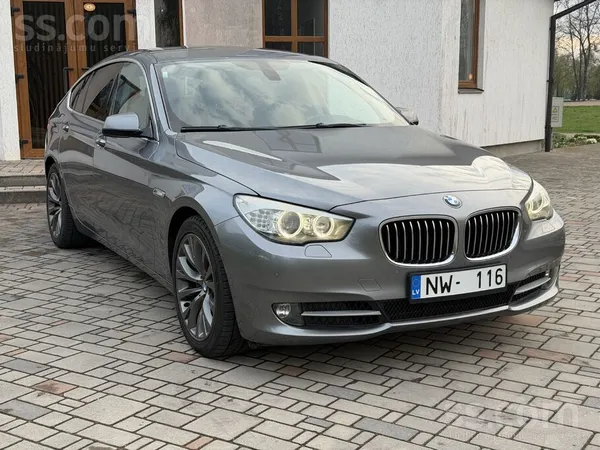 BMW 530