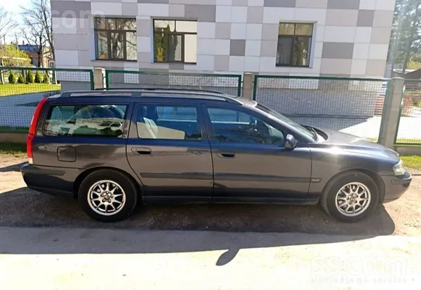 Volvo V70