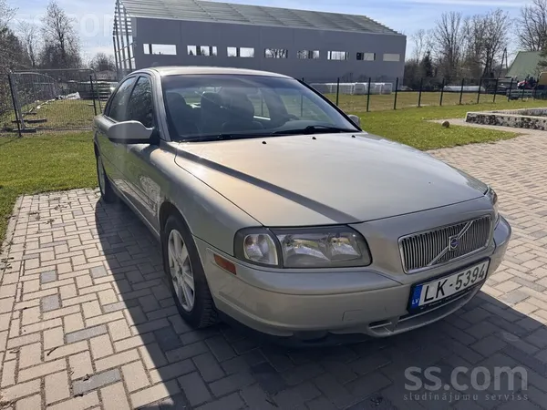 Volvo S80