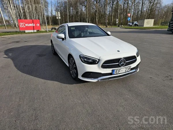 Mercedes E200