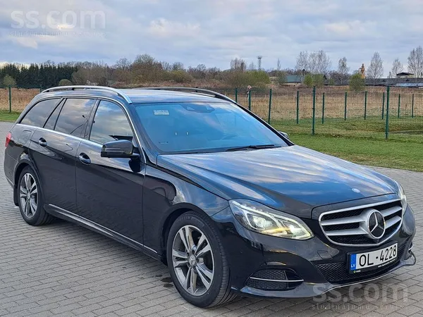 Mercedes Mercedes Benz E220 Bluetec. 2.1d. 125 kW. 9G-Troni