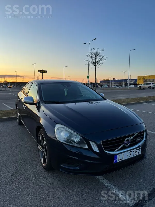 Volvo S60