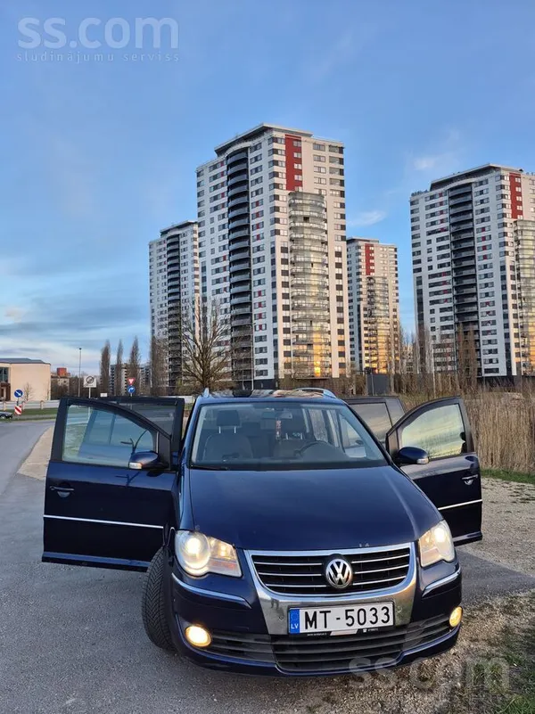 Volkswagen Touran