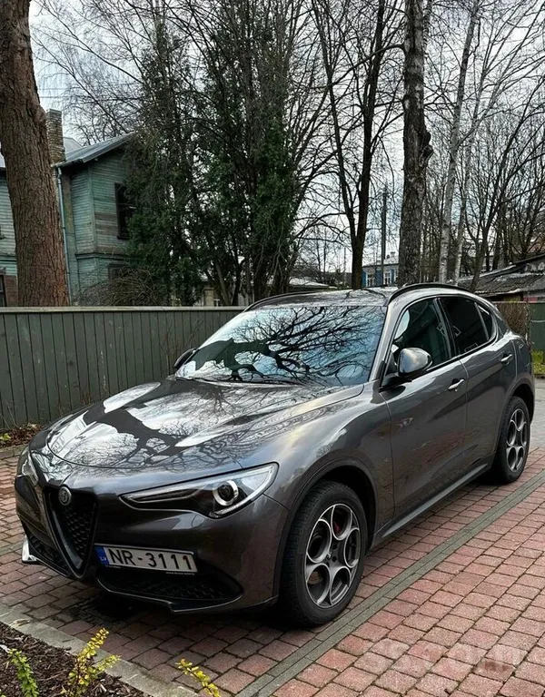 Alfa-Romeo Stelvio
