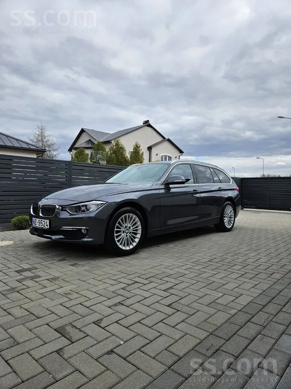 BMW 320