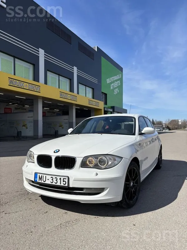 BMW 118