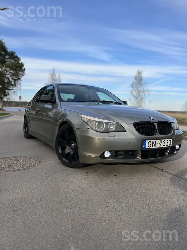 BMW 530