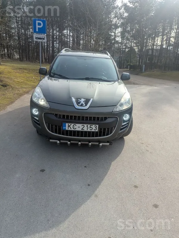 Peugeot 4007