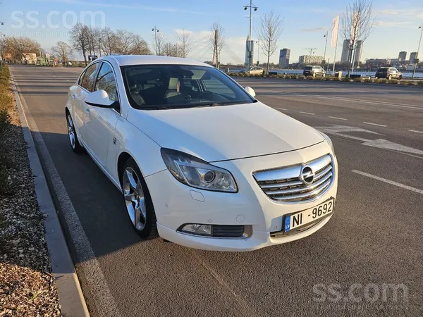 Opel Insignia
