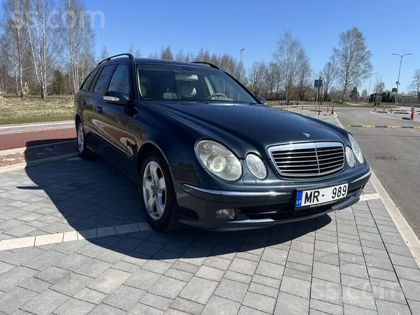 Mercedes E270