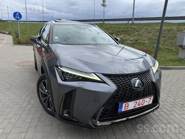 Lexus UX