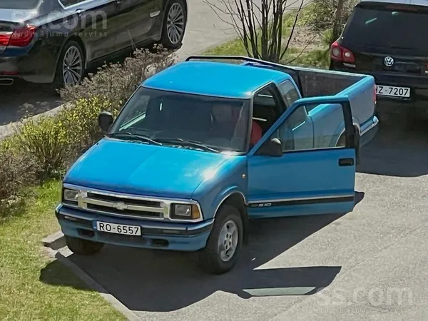 Chevrolet S-10