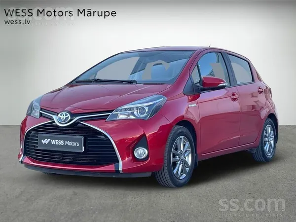 Toyota Yaris Hybrid 5d Hatchback 1.5 (75 hp) E-Cvt Active, automāts, 2016. g