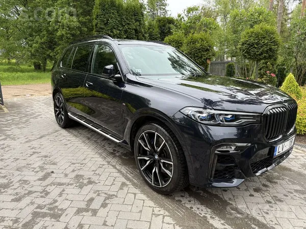BMW X7