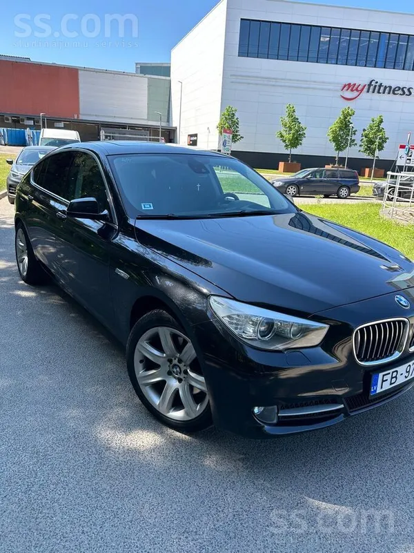 BMW 530