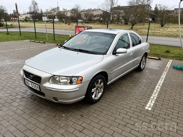 Volvo S60
