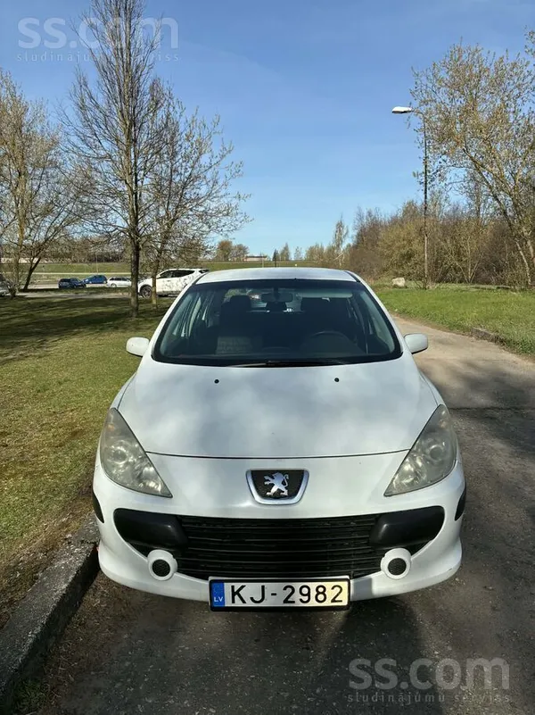 Peugeot 307