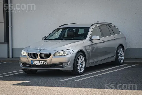 BMW 525