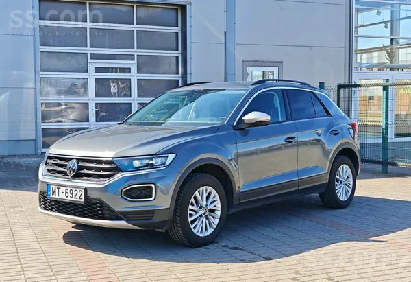 Volkswagen T-Roc Style ar 1.5Tsi benzīna motoru (150Zs) un automātisko pārne