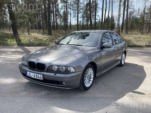 BMW 525