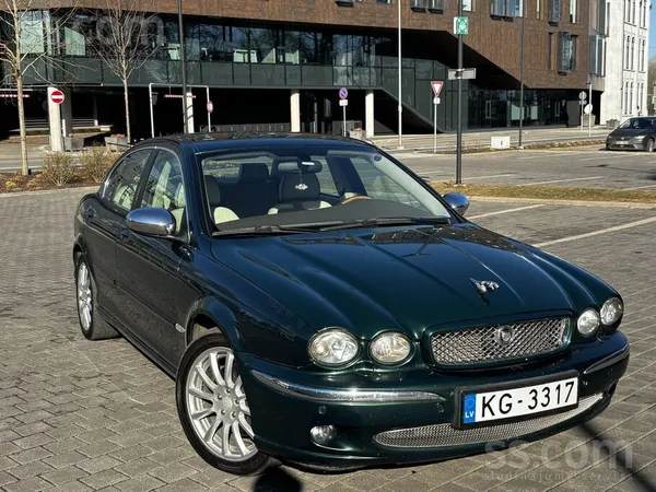 Jaguar X-Type