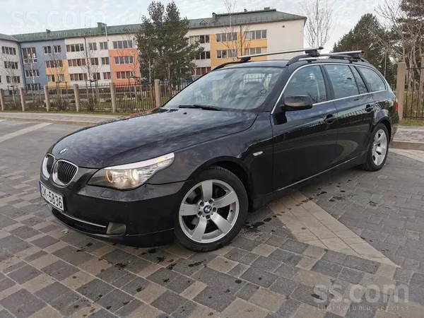 BMW 525