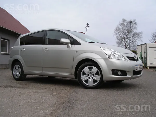 Toyota Corolla Verso
