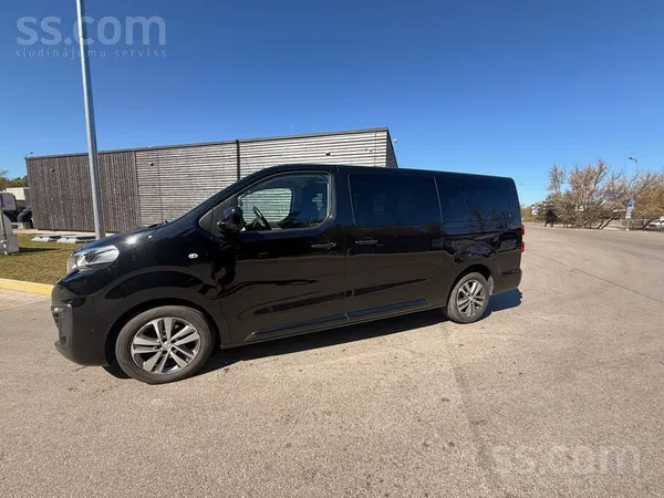 Peugeot Traveller