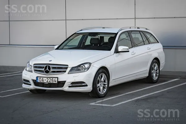 Mercedes C180