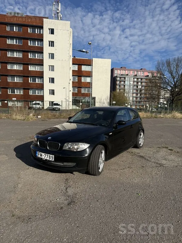 BMW 120